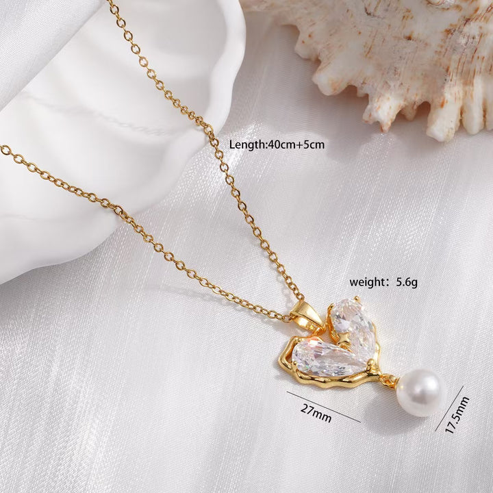 Charming Stone Heart Pearl Necklace - Salty Accessories