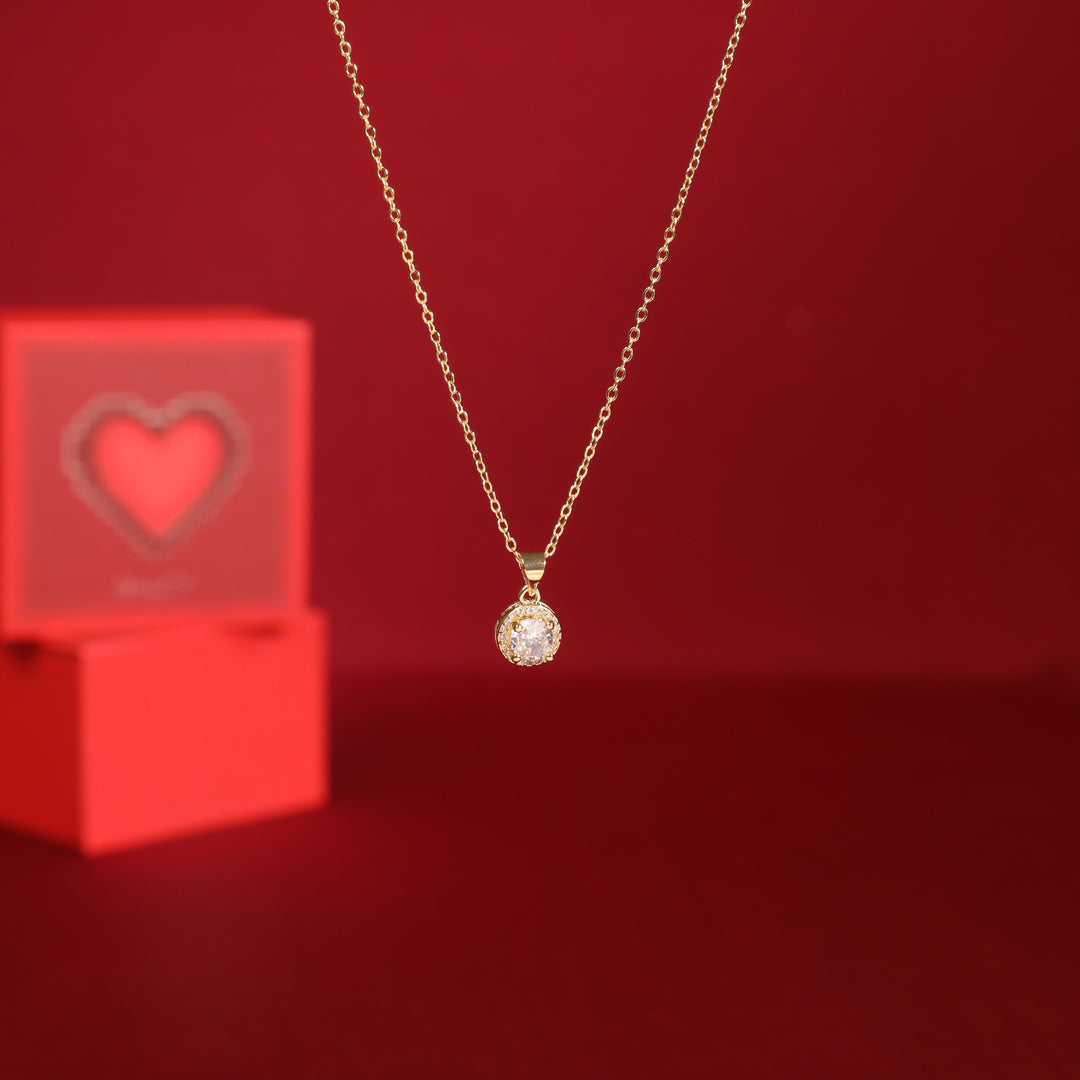 Gleam Kiss Necklace With Valentine Box - Salty Accessories