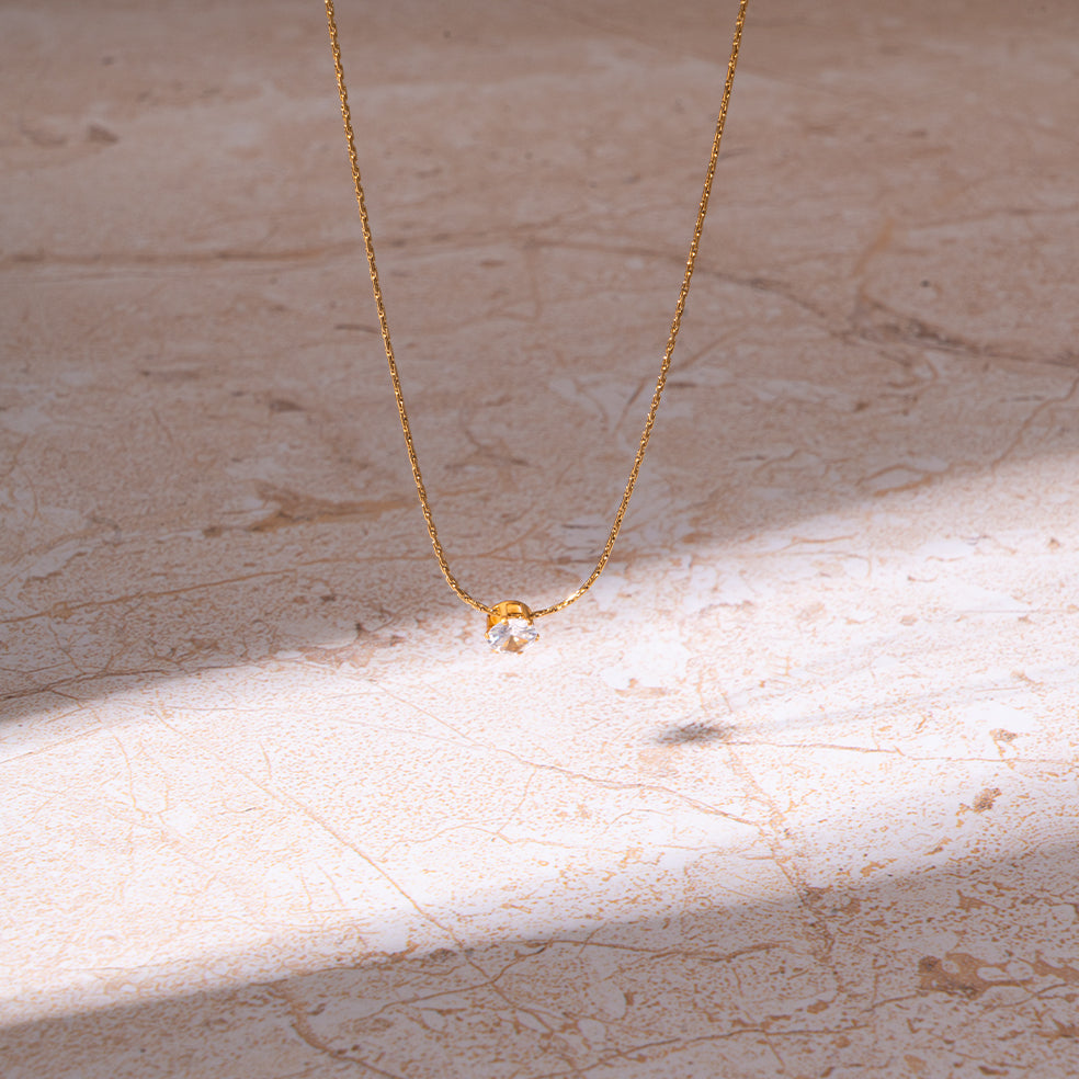 Dewdrop Diamond Necklace - Gold