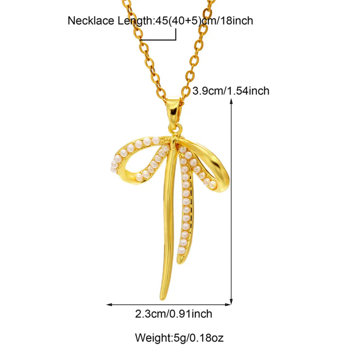 Cupid’s Bow Golden Necklace
