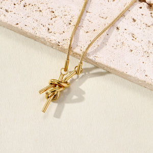 Sway & Slay Golden Necklace - Salty Accessories