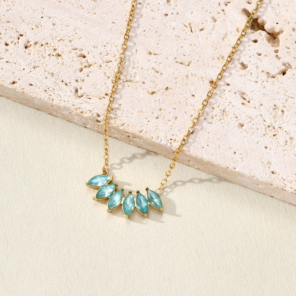 Peony Kiss Blue Necklace