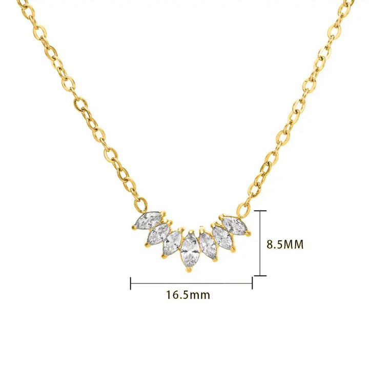 Peony Kiss White Necklace