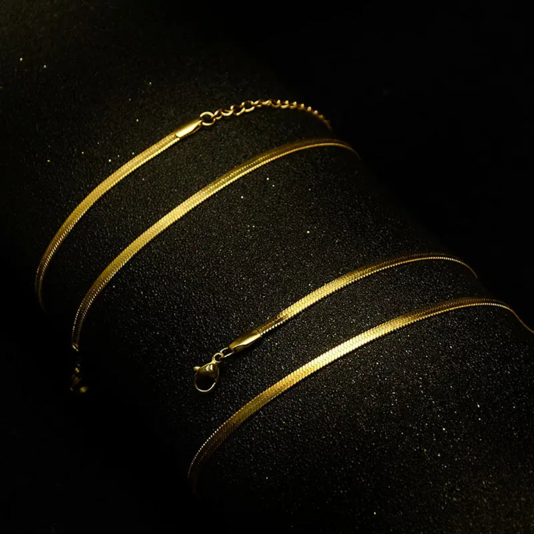 Soft Gleam Golden Chain