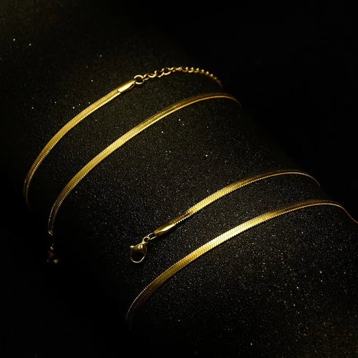 Soft Gleam Golden Chain