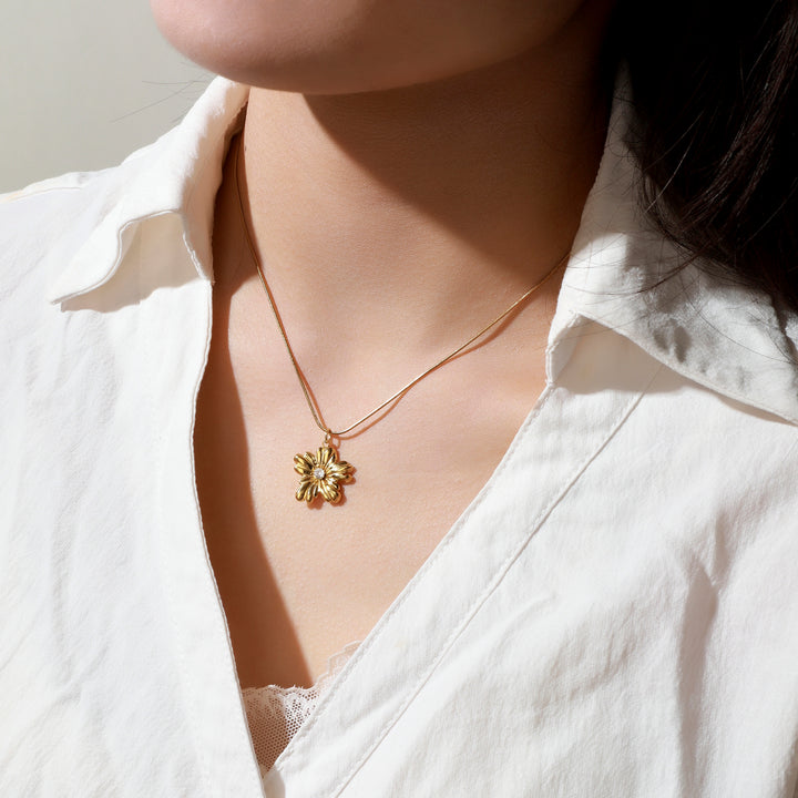 Chameli Golden Necklace