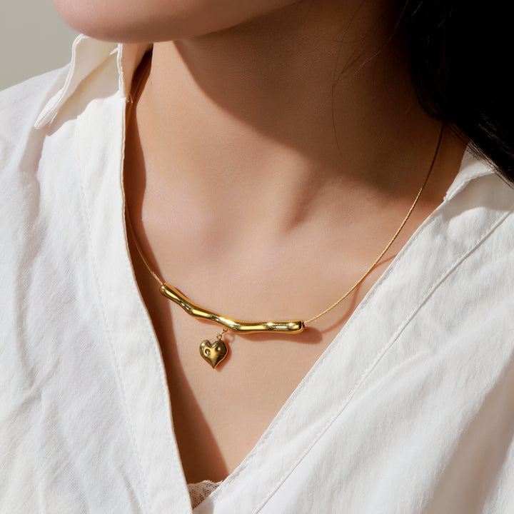 Étoile Heart Necklet
