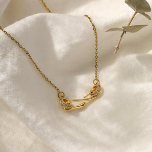 Knottica Golden Necklace - Salty Accessories