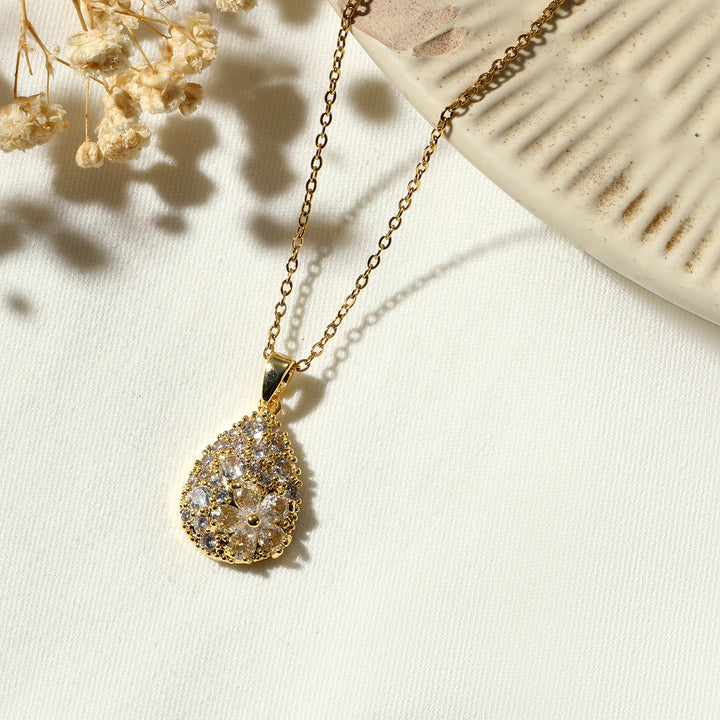 Gulaabo Necklace