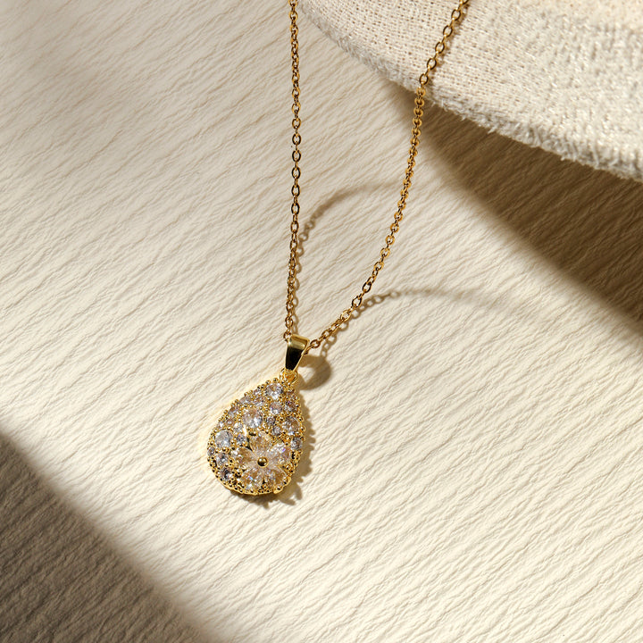 Gulaabo Necklace