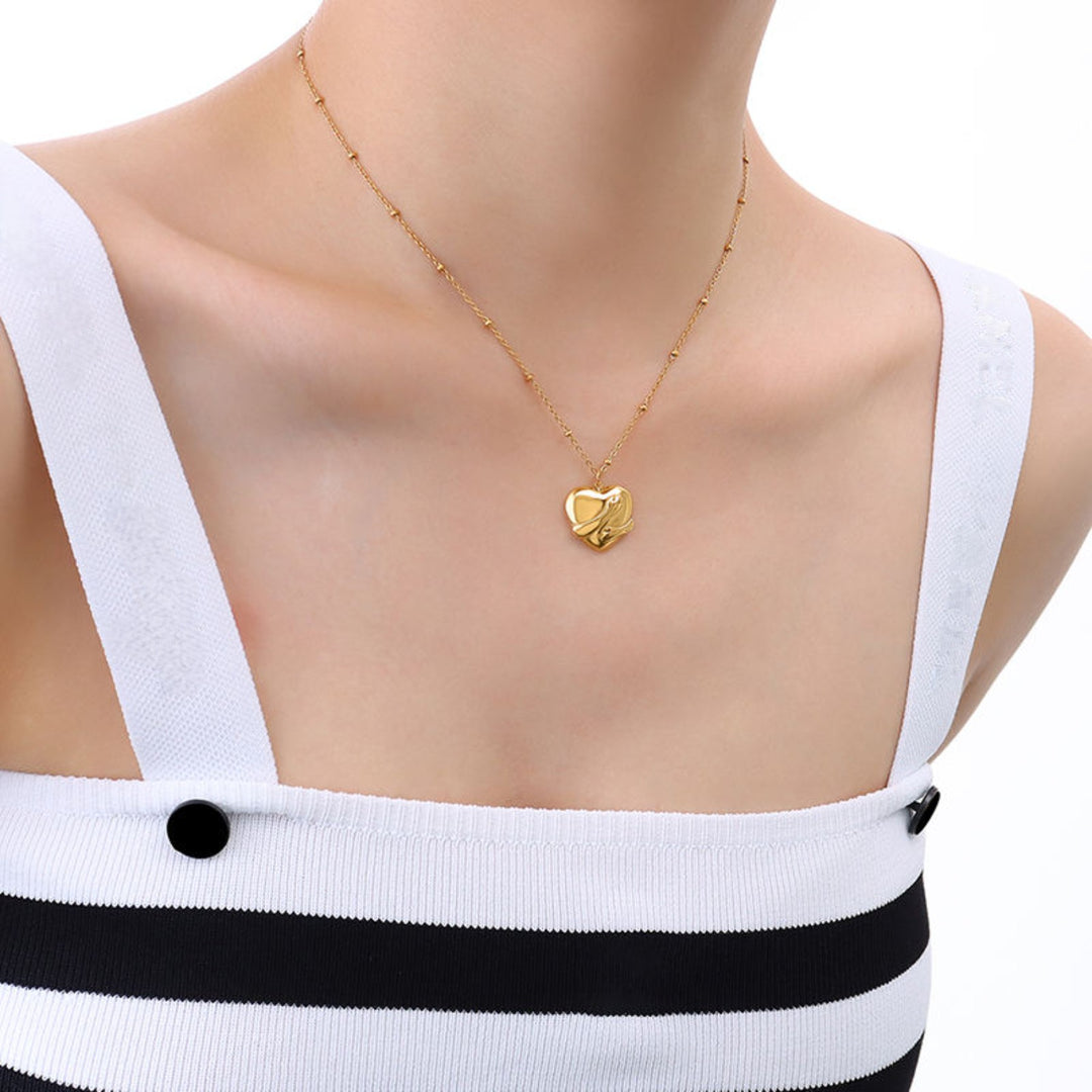 Heartfelt Hug Necklace