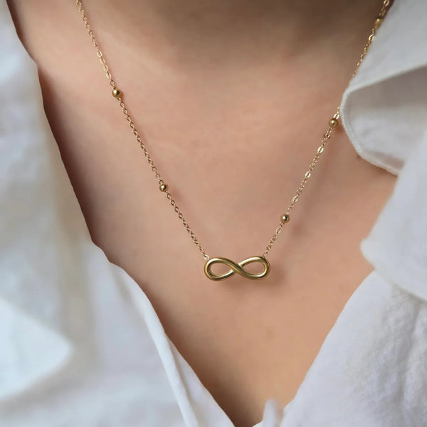 Endless Grace Bow Necklace