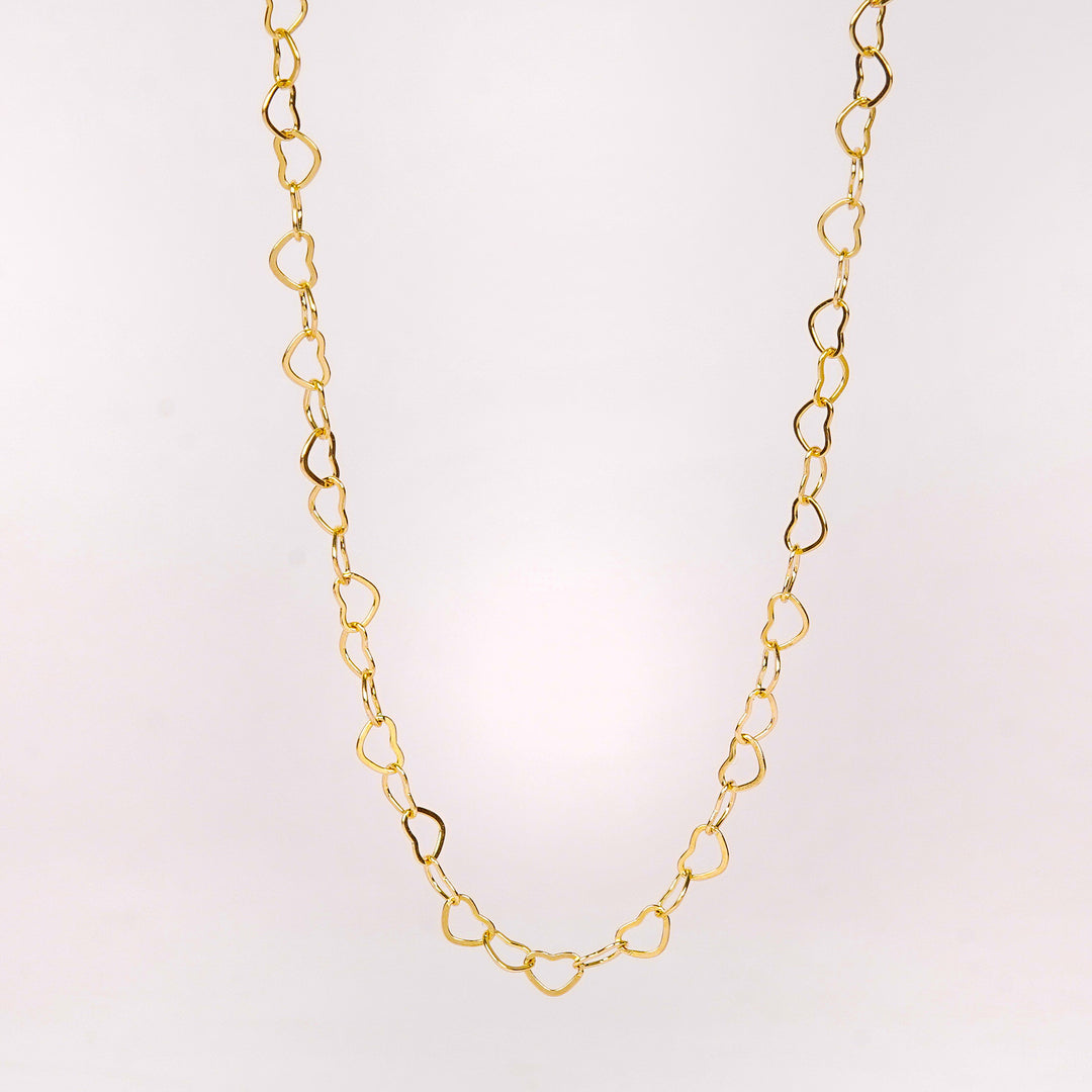 Golden Heart Link Minimal Chain | Salty