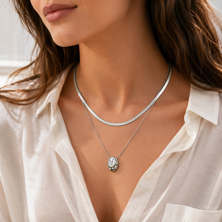Silver Pearl Glow Necklace | Salty
