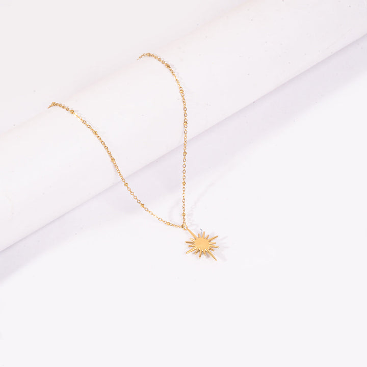 Golden Sunburst Necklace - Green | Salty