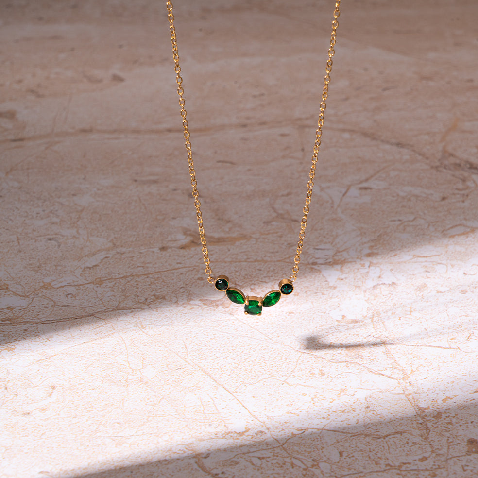 Golden Emerald Loop Necklace | Salty
