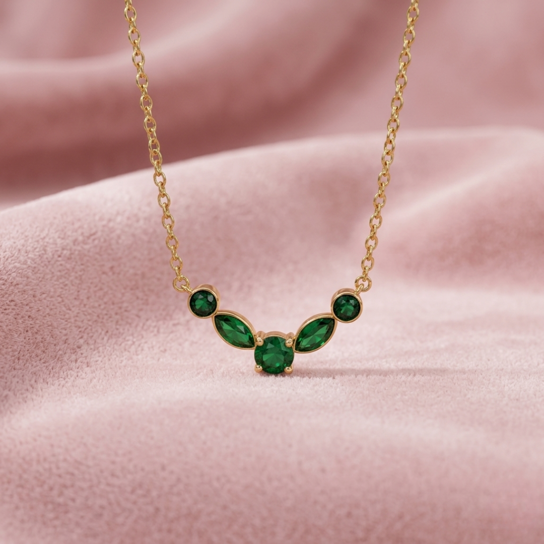 Golden Emerald Loop Necklace
