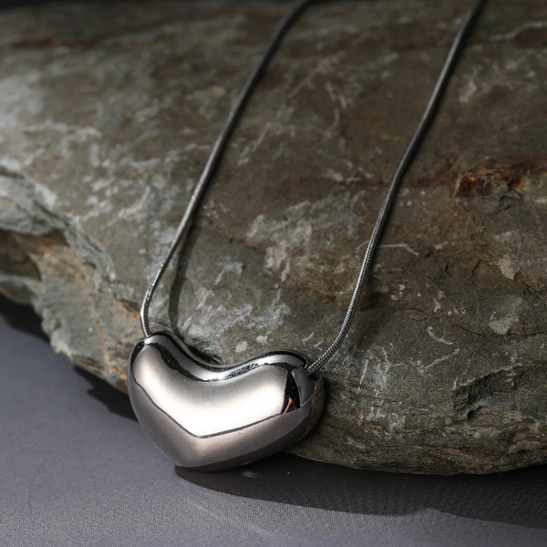 Silver Curved Bean Necklace