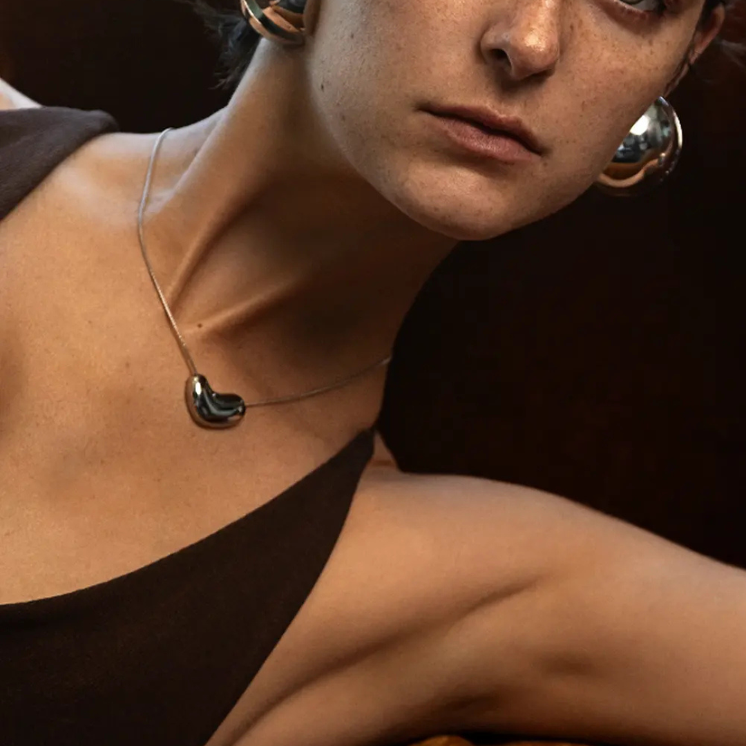 Silver Curved Bean Necklace