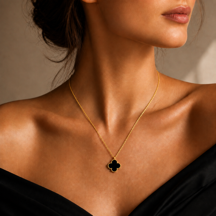 Clover Chaos Pendant Necklace - Gold-Black