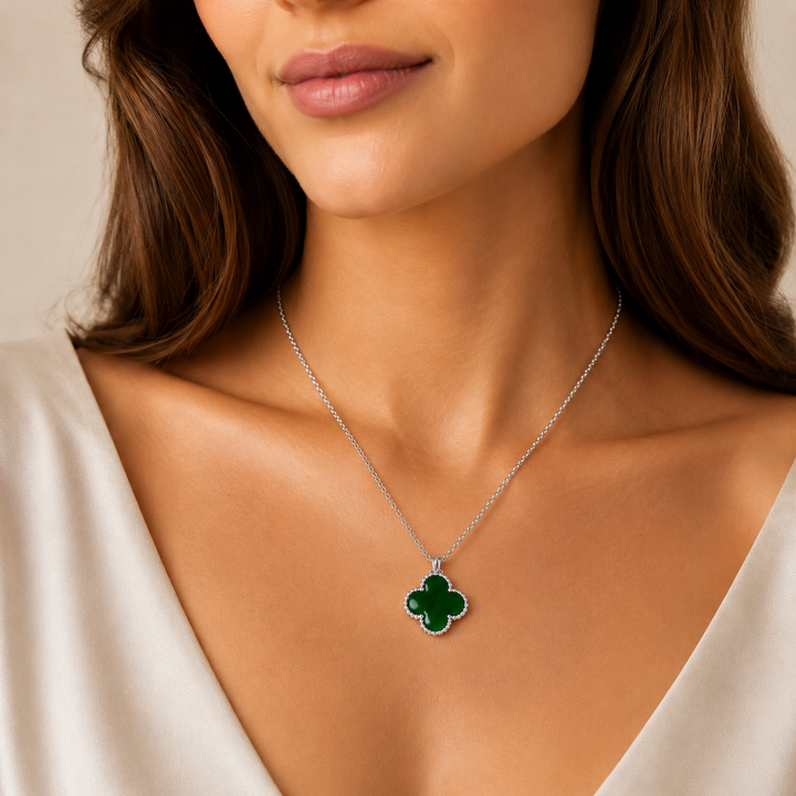 Clover Chaos Pendant Necklace - Silver-Green