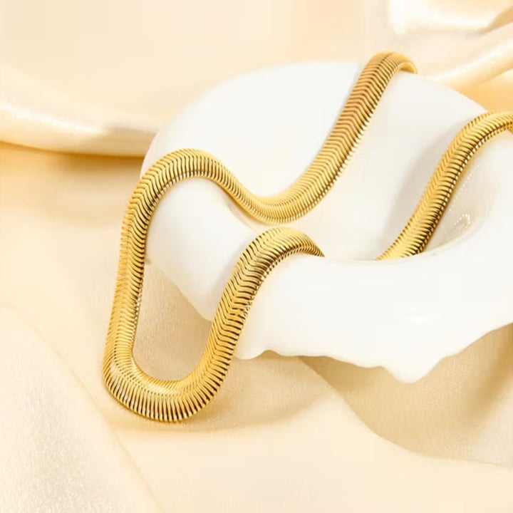 Goldzilla Wave Chain Necklace