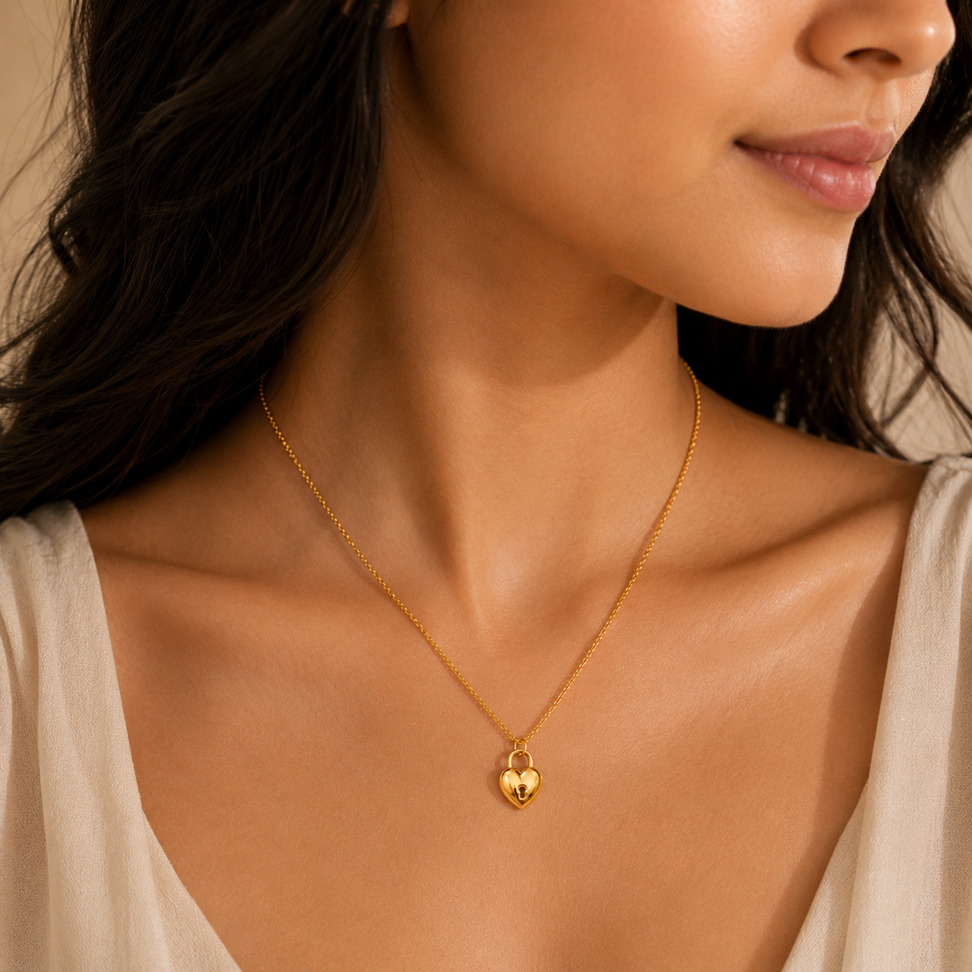 Heartlock Hype Pendant Necklace