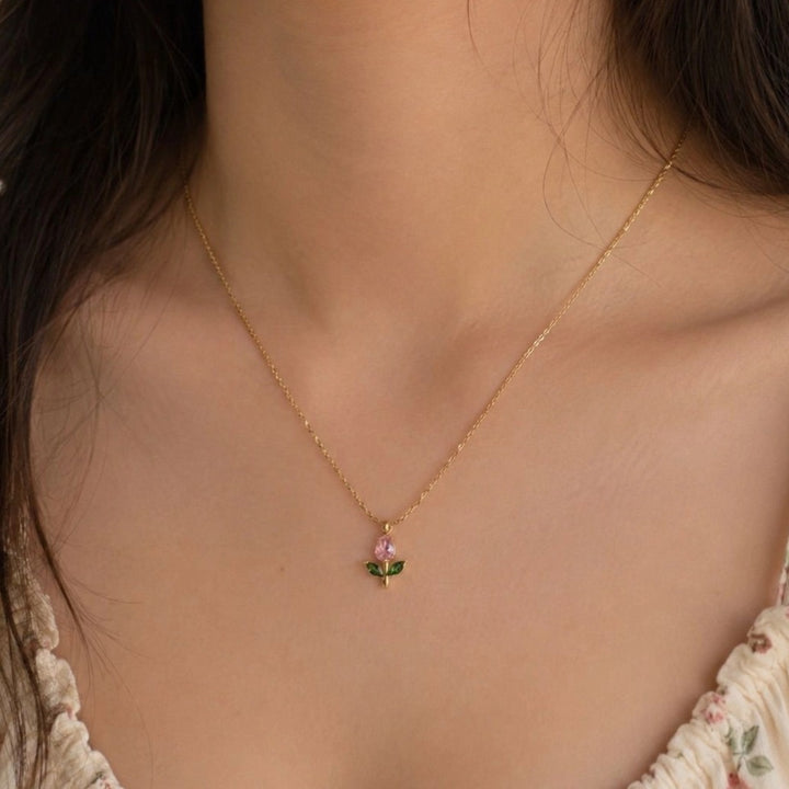 Tulip Rosebud Mini Pendant Necklace - Gold-Pink
