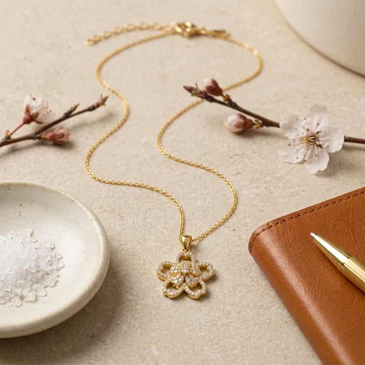 Floréa Bloom Pendant Necklace
