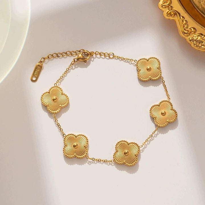 Golden Luck Leaflet Bracelet