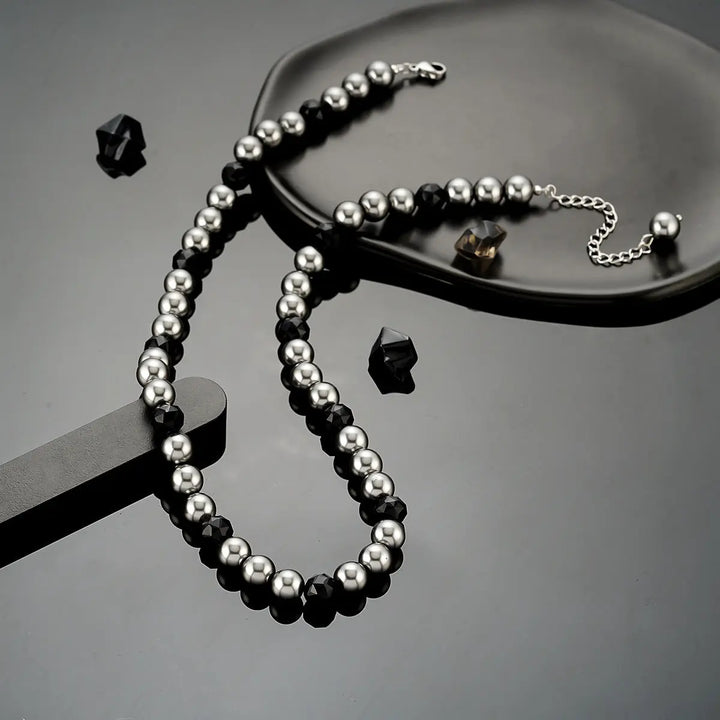 Noir Pearl Strand Necklace | Salty