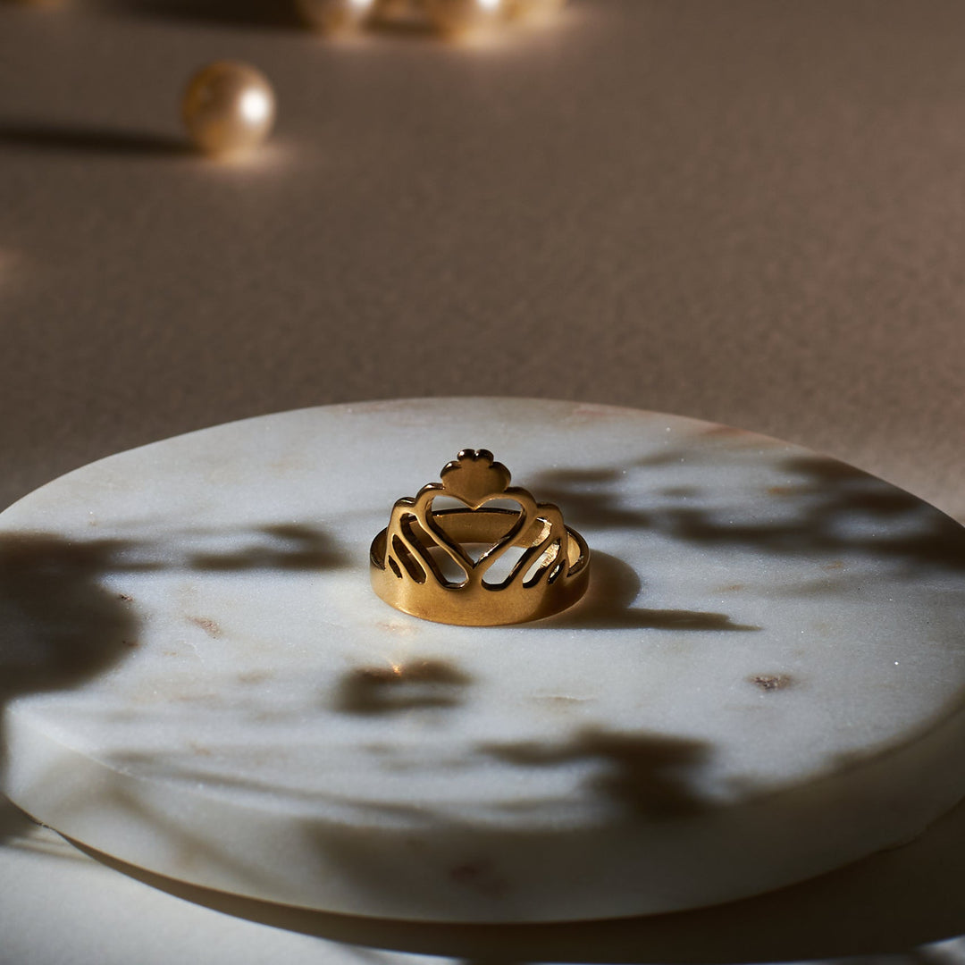 Nostalgic Noble Ring