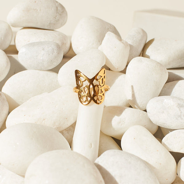 Nostalgic Union Ring