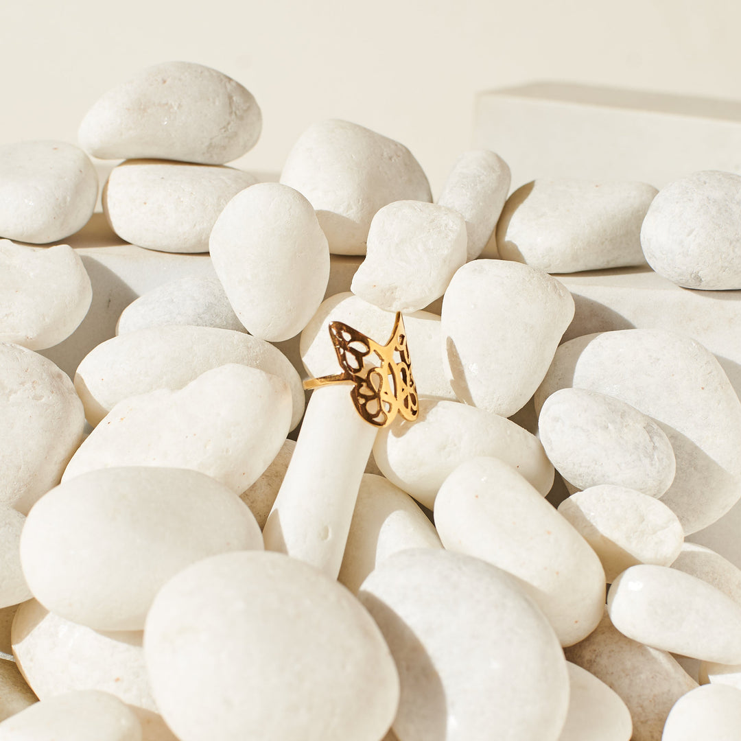 Nostalgic Union Ring