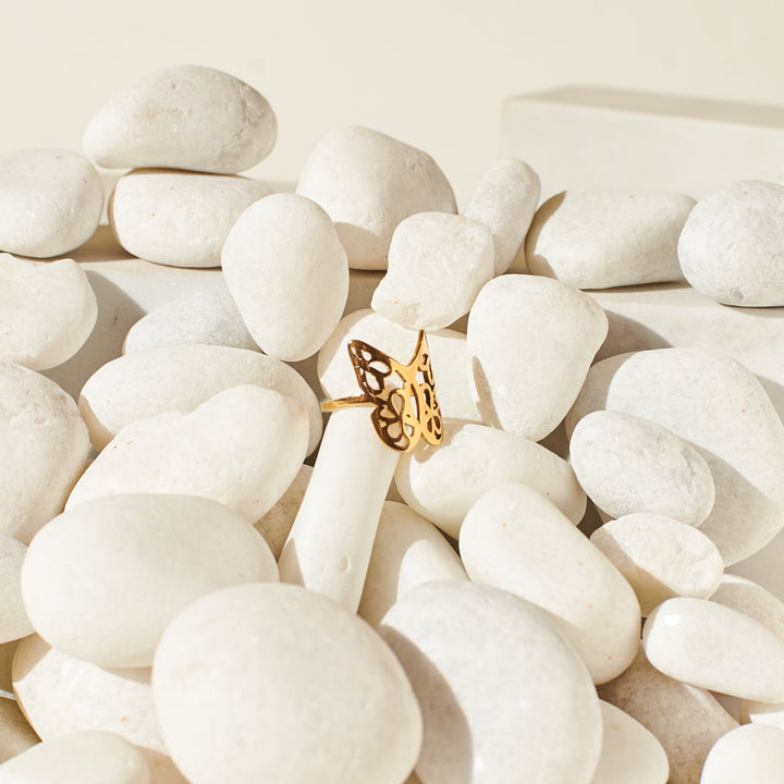 Nostalgic Union Ring