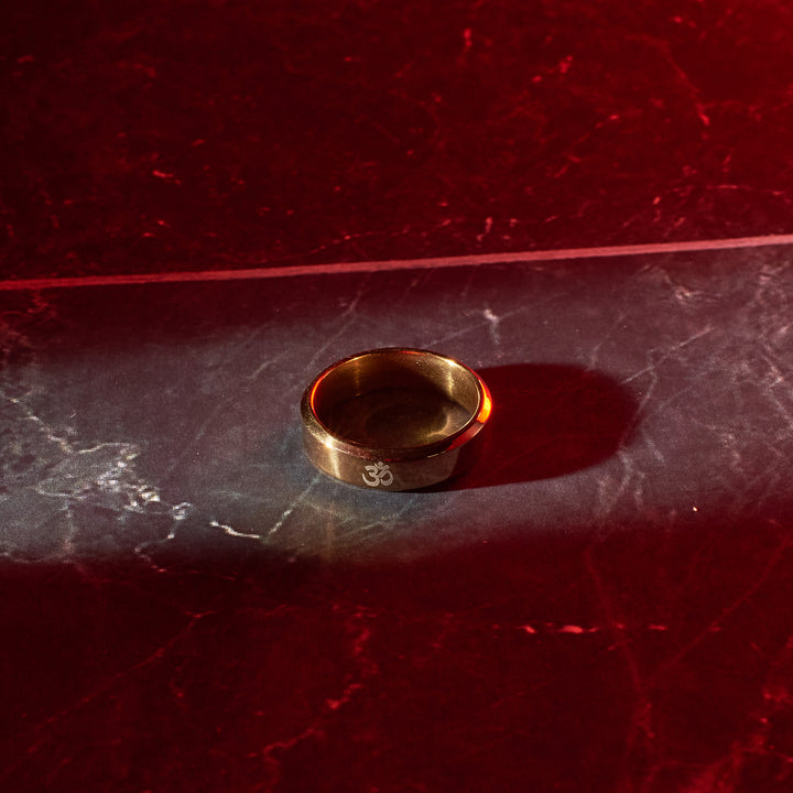 OM Essence Gold Ring | Salty