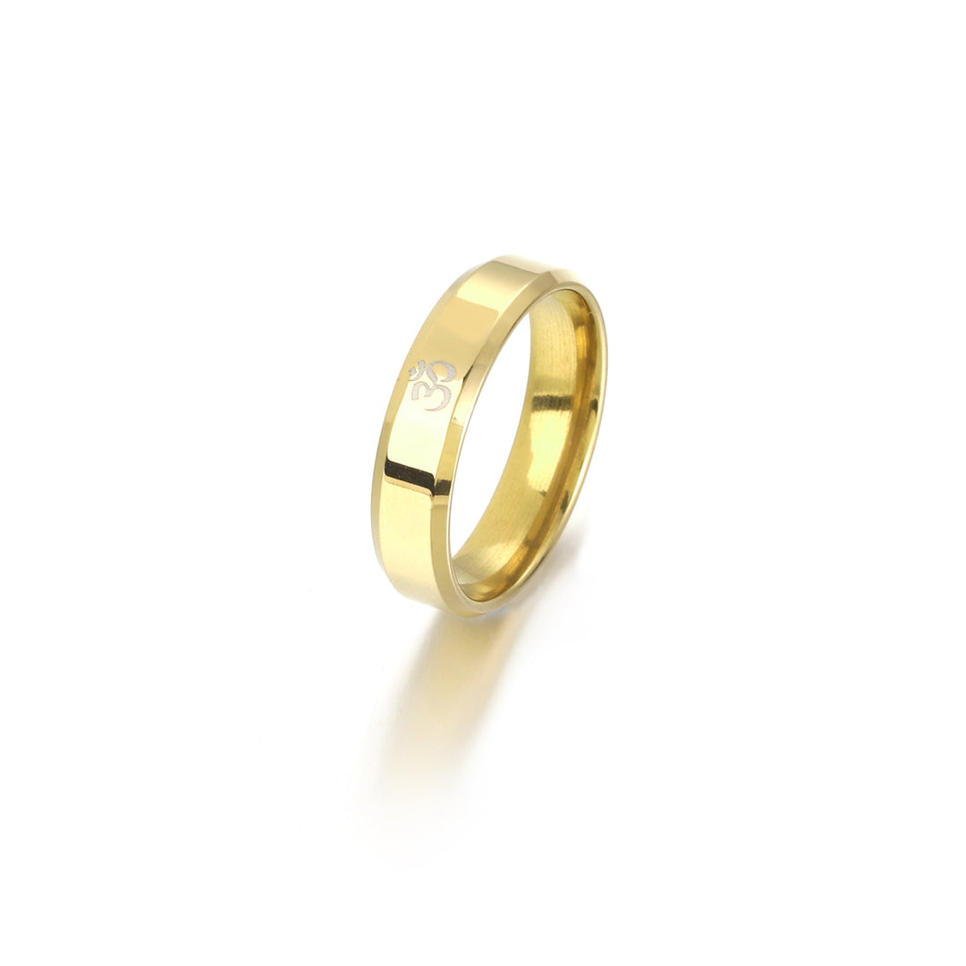 OM Essence Gold Ring