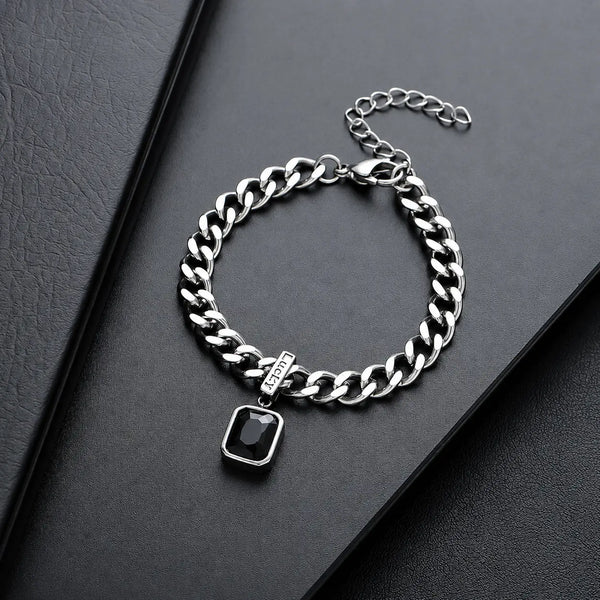 Onyx Crest Chain Bracelet