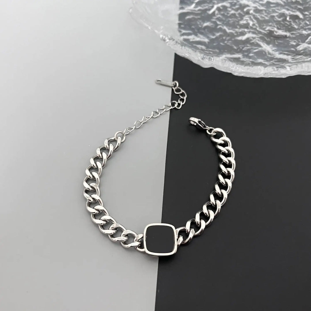 Onyx Signet Bracelet | Salty