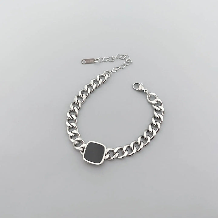 Onyx Signet Bracelet | Salty