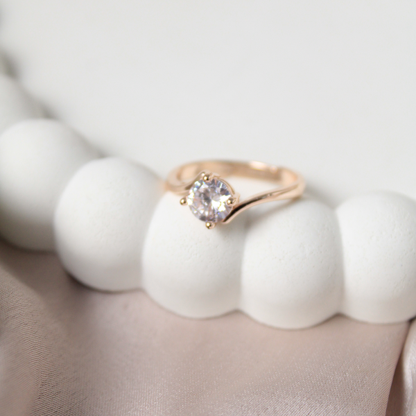 Opera Diamond Band