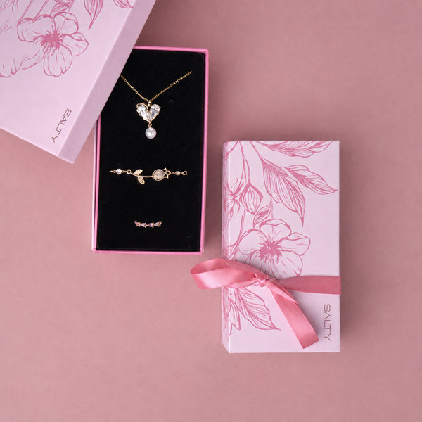 Unwrap the Magic – Daydream bow box