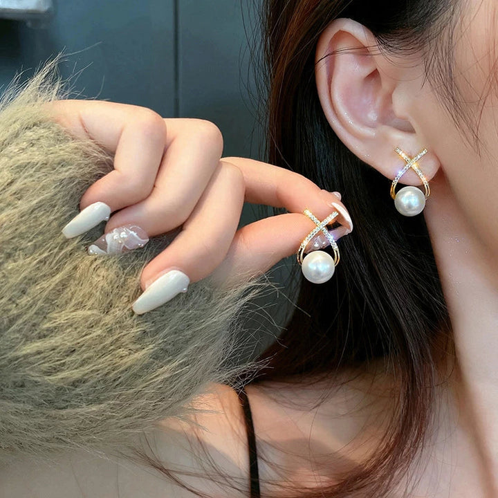 Palace Pearl Earrings - Salty Accessories