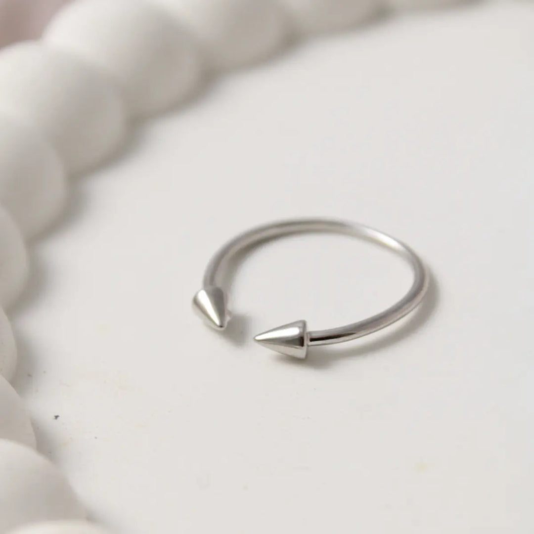 Parallel Arrows Silver Band - Salty Accessories