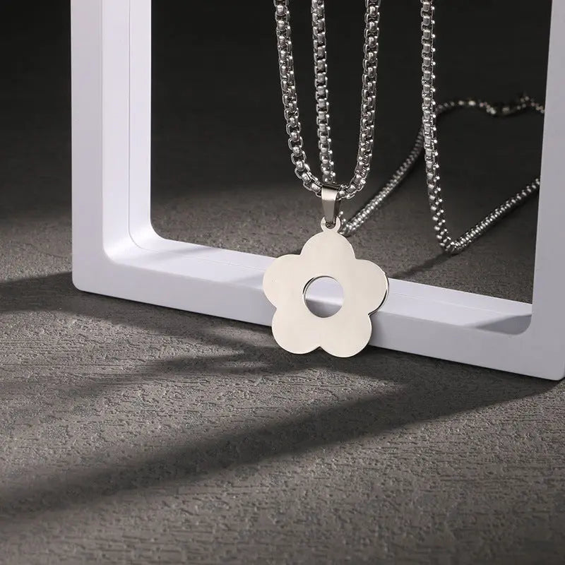 Peony Silver Necklace - Salty Accessories