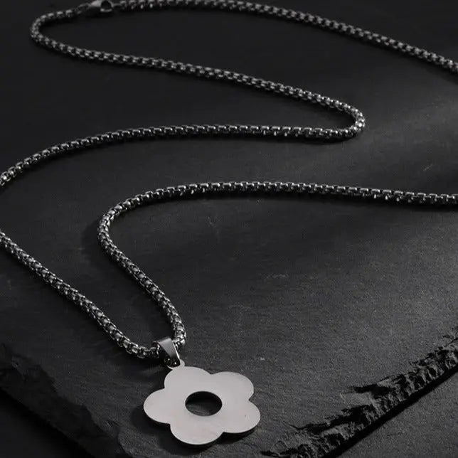 Peony Silver Necklace - Salty Accessories