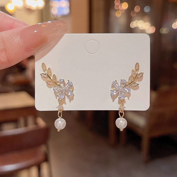 Petite Bloom Rhinestone Cascade Earring