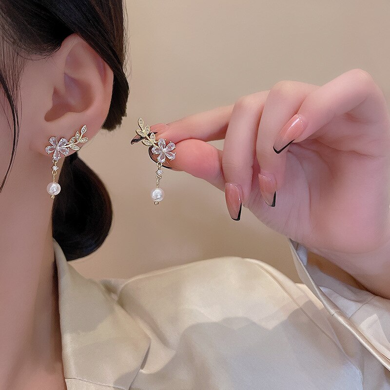 Petite Bloom Rhinestone Cascade Earring - Salty Accessories