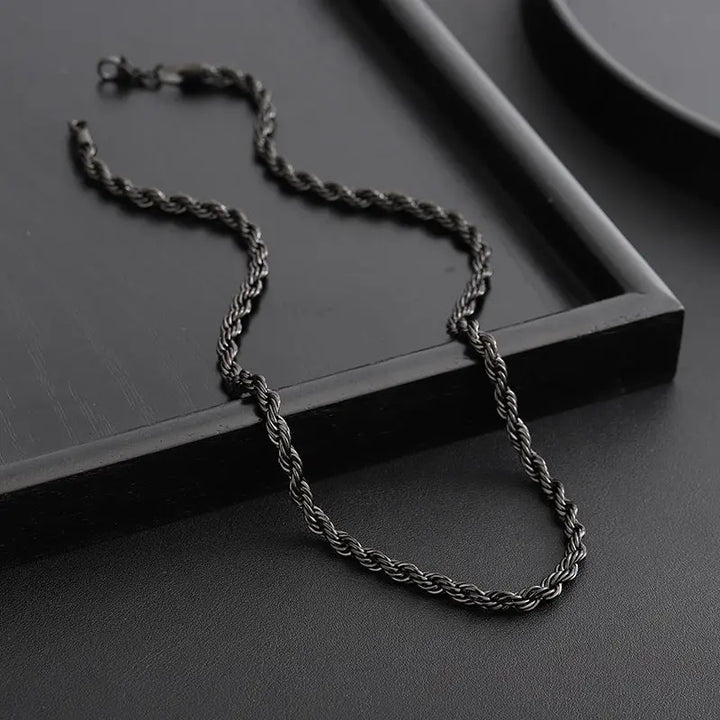 Phantom Chain Necklace | Salty