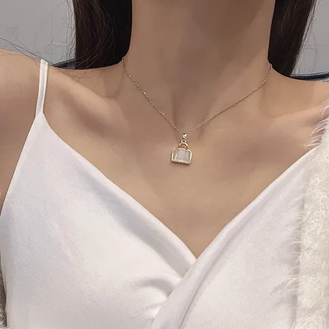 Pocket Bling Necklace Salty